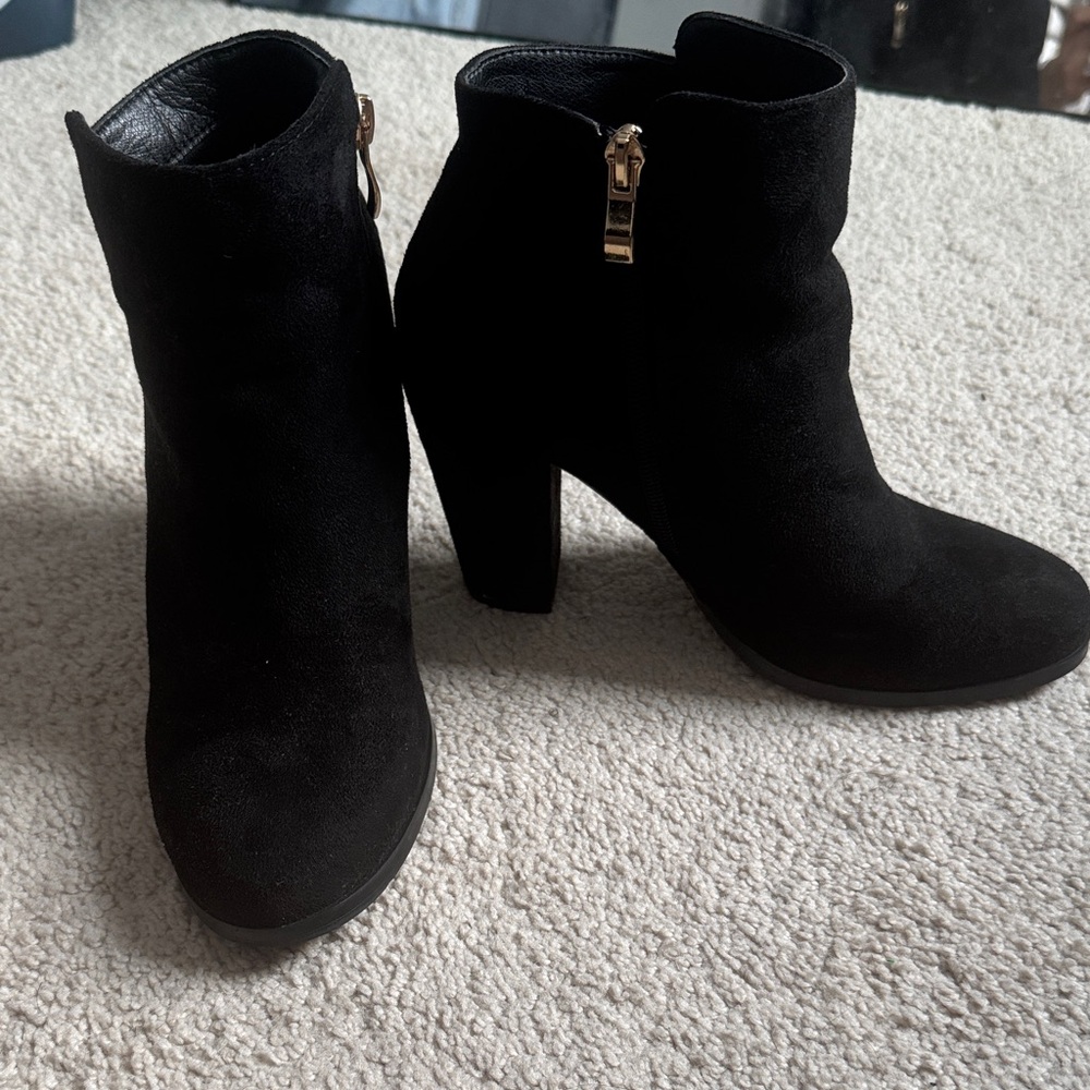 AKIRA Black Suede Ankle Booties